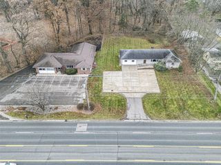 6281 Stadium Drive, Kalamazoo, MI 49009