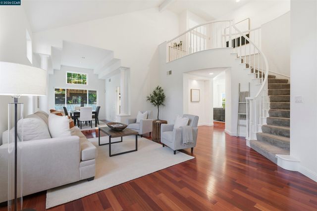 122 Briar Pl, Danville, CA 94526