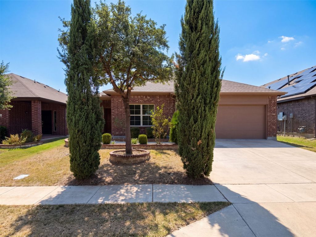 1728 Jacona Trail, Fort Worth, TX 76131 — exterior