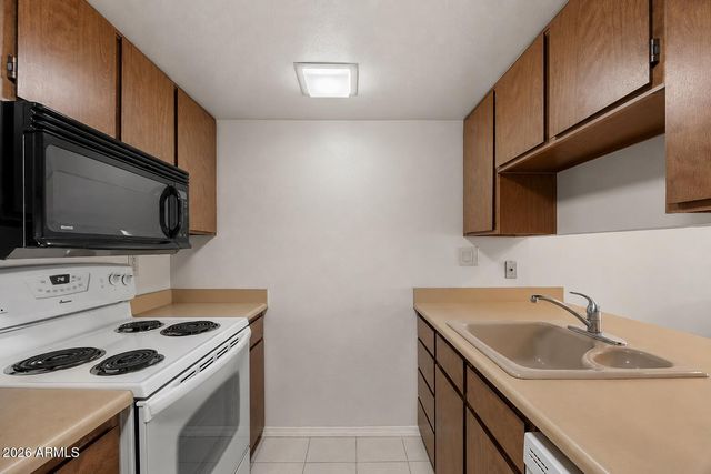 3033 E Devonshire Avenue 3015, Phoenix, AZ 85016
