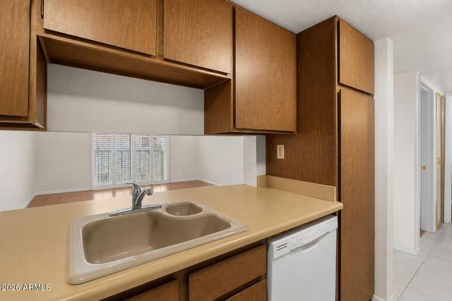 3033 E Devonshire Avenue 3015, Phoenix, AZ 85016