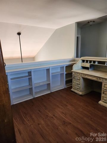 14718 Lions Pride Court, Charlotte, NC 28273