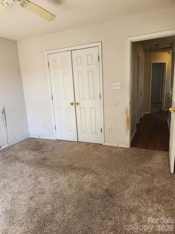 14718 Lions Pride Court, Charlotte, NC 28273