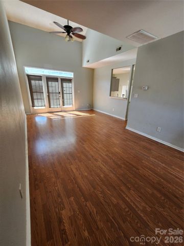 14718 Lions Pride Court, Charlotte, NC 28273