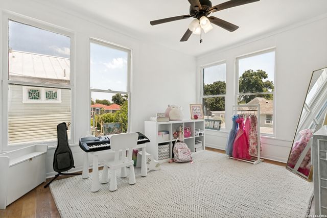234 W WOODLAWN AVE, San Antonio, TX 78212