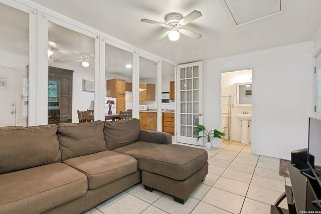 234 W WOODLAWN AVE, San Antonio, TX 78212