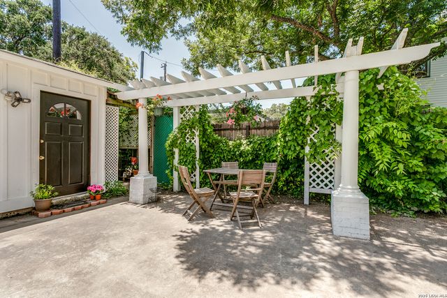 234 W WOODLAWN AVE, San Antonio, TX 78212