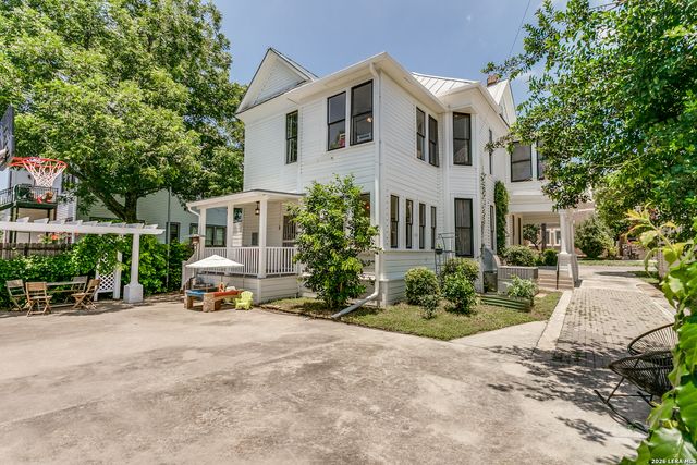 234 W WOODLAWN AVE, San Antonio, TX 78212