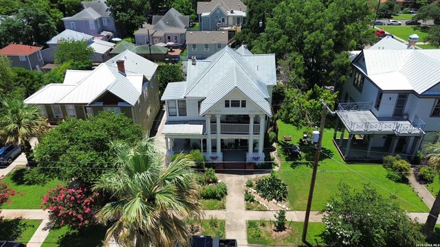 234 W WOODLAWN AVE, San Antonio, TX 78212