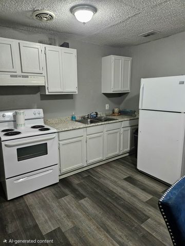 3309 N Luberta, Tyler, TX 75702