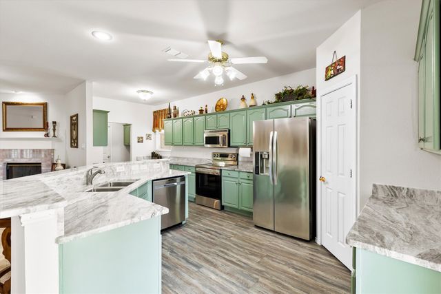 3505 Austin Street, Gainesville, TX 76240