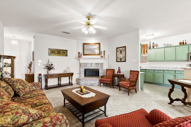3505 Austin Street, Gainesville, TX 76240