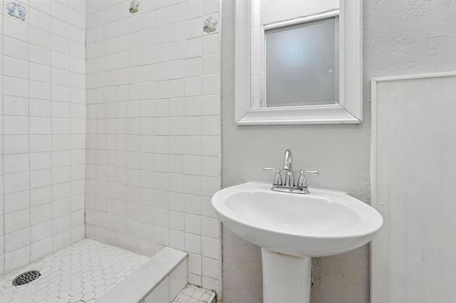 620 NE 57th Street, Fort Lauderdale, FL 33334