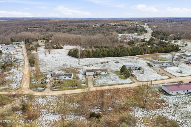 11130 SHERRY DRIVE, Holts Summit, MO 65043