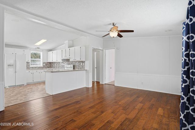 11130 SHERRY DRIVE, Holts Summit, MO 65043