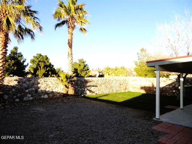 7205 Night Hawk Drive, El Paso, TX 79912