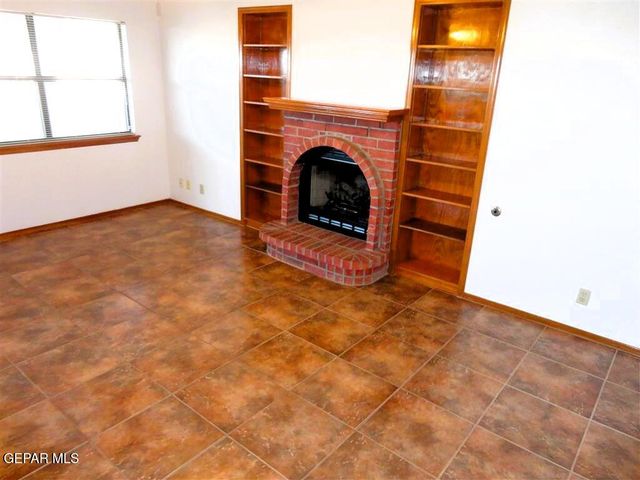 7205 Night Hawk Drive, El Paso, TX 79912