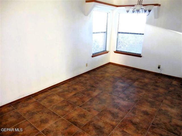 7205 Night Hawk Drive, El Paso, TX 79912