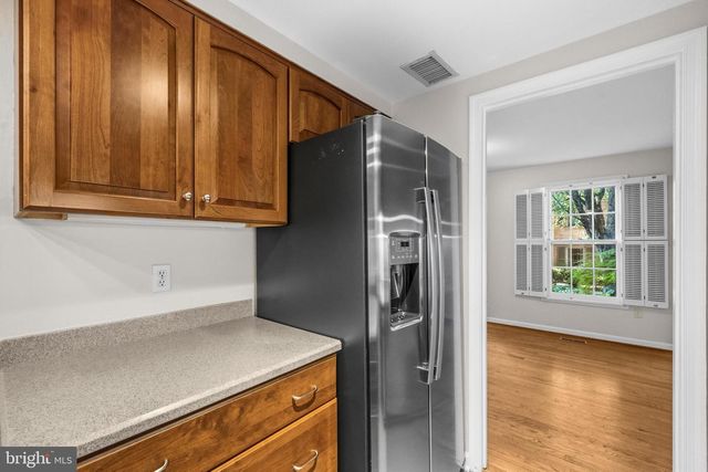 4533 4TH RD N, Arlington, VA 22203