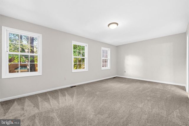 4533 4TH RD N, Arlington, VA 22203