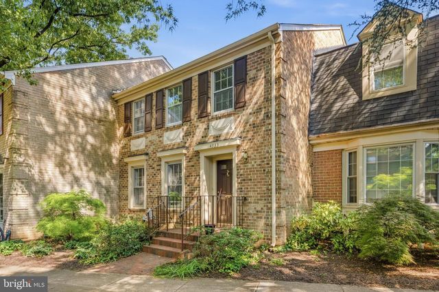 4533 4TH RD N, Arlington, VA 22203