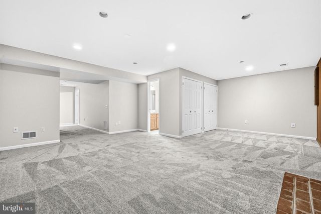 4533 4TH RD N, Arlington, VA 22203