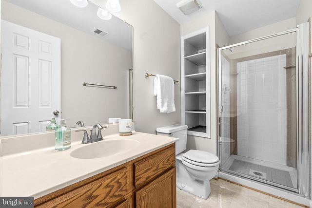 4533 4TH RD N, Arlington, VA 22203