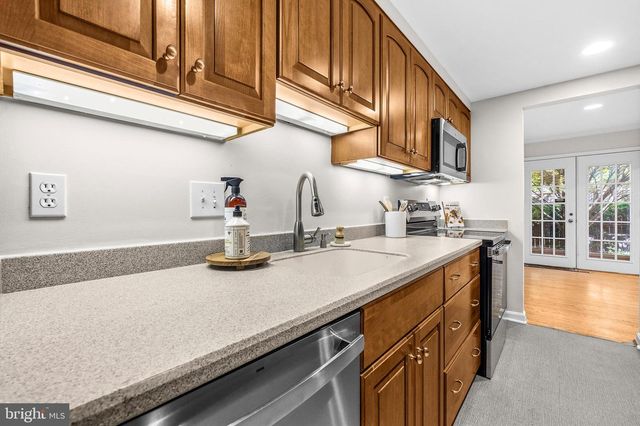 4533 4TH RD N, Arlington, VA 22203