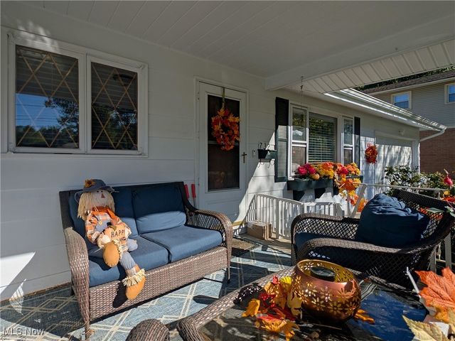 732 Forest Ridge Drive, Youngstown, OH 44512