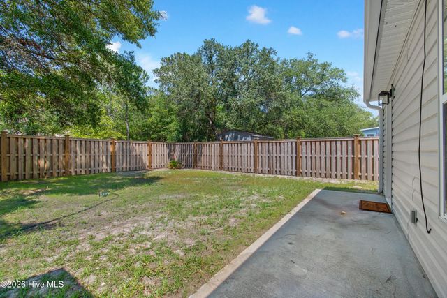123 NE 18th Street, Oak Island, NC 28465