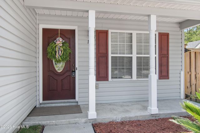 123 NE 18th Street, Oak Island, NC 28465