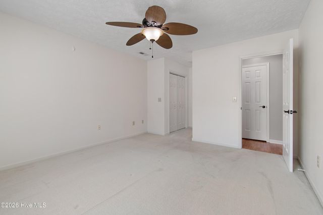 123 NE 18th Street, Oak Island, NC 28465