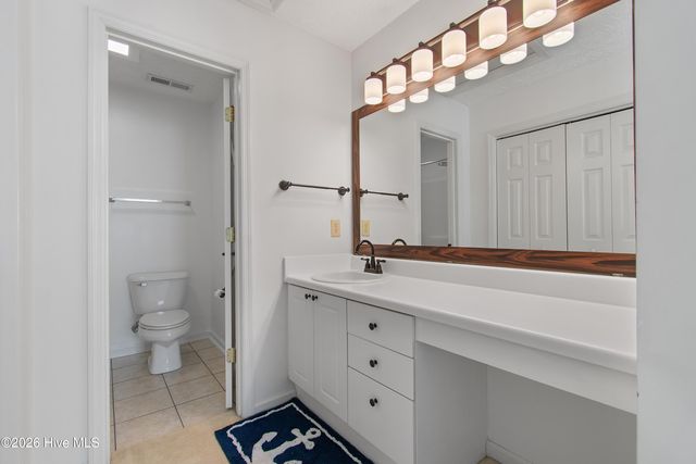123 NE 18th Street, Oak Island, NC 28465