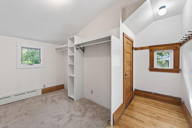 1866 Summit Avenue, Saint Paul, MN 55105