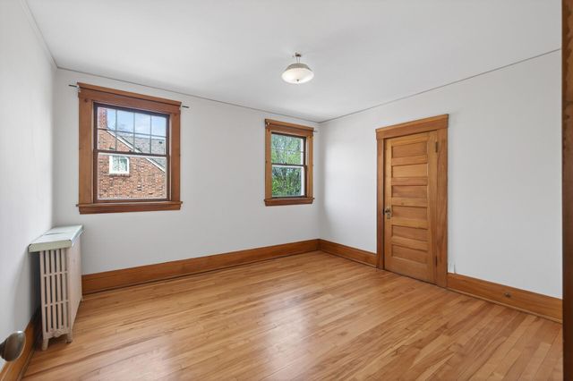 1866 Summit Avenue, Saint Paul, MN 55105