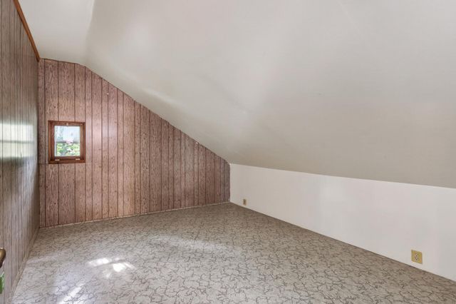 1866 Summit Avenue, Saint Paul, MN 55105