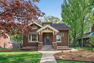 1866 Summit Avenue, Saint Paul, MN 55105