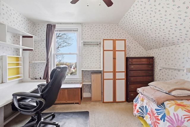 70 Allen Ave, Lynn, MA 01902