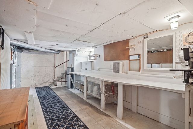 70 Allen Ave, Lynn, MA 01902