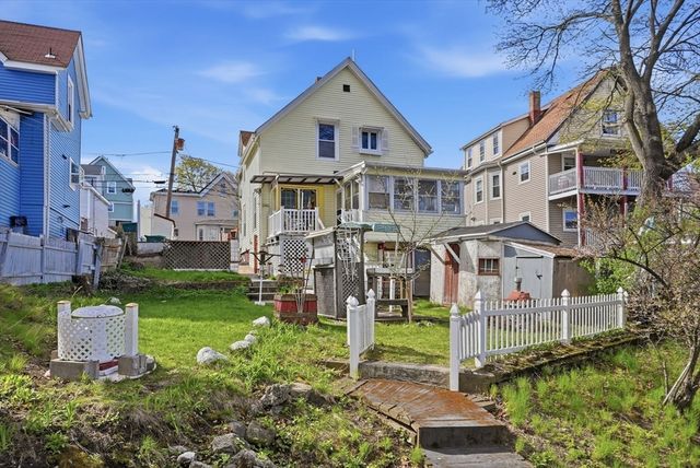 70 Allen Ave, Lynn, MA 01902