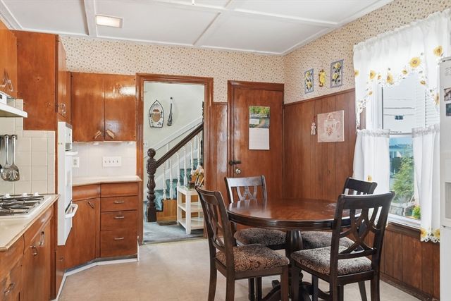 70 Allen Ave, Lynn, MA 01902