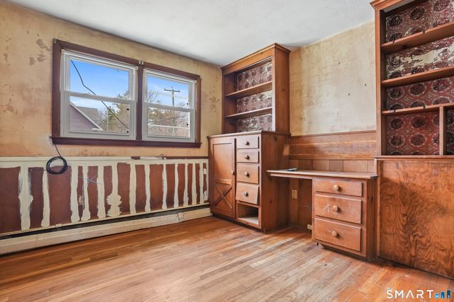 1 Brussels Avenue, Wethersfield, CT 06109