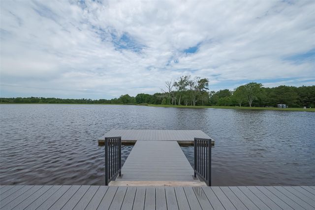 15831 Ridge Oak Road, Willis, TX 77378