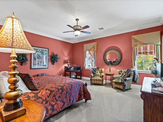 6224 PASADENA POINT BOULEVARD, Gulfport, FL 33707