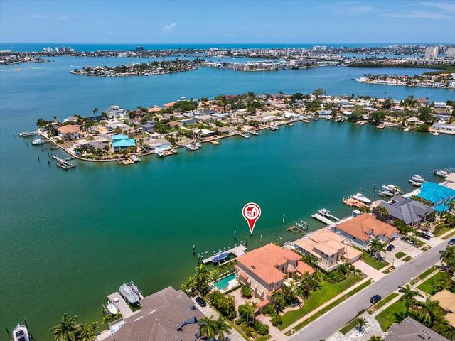 6224 PASADENA POINT BOULEVARD, Gulfport, FL 33707