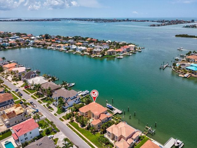 6224 PASADENA POINT BOULEVARD, Gulfport, FL 33707