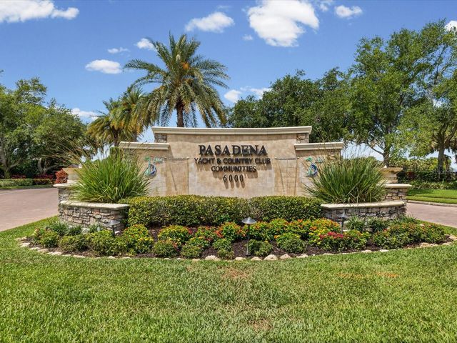 6224 PASADENA POINT BOULEVARD, Gulfport, FL 33707