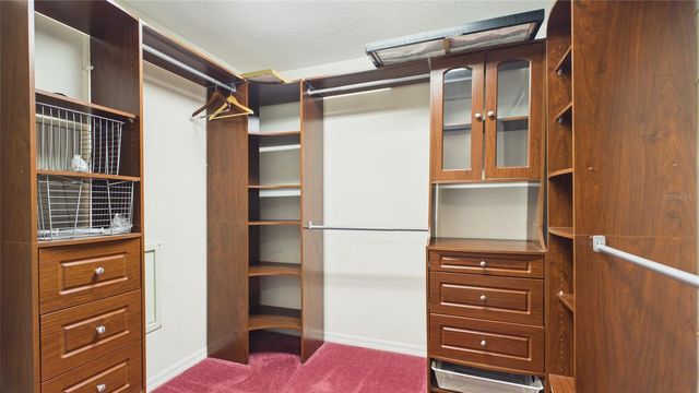 315 LANCEOLATE DRIVE, Winter Haven, FL 33880