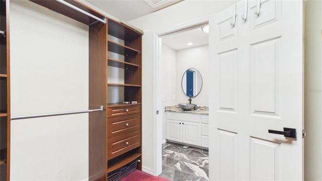 315 LANCEOLATE DRIVE, Winter Haven, FL 33880