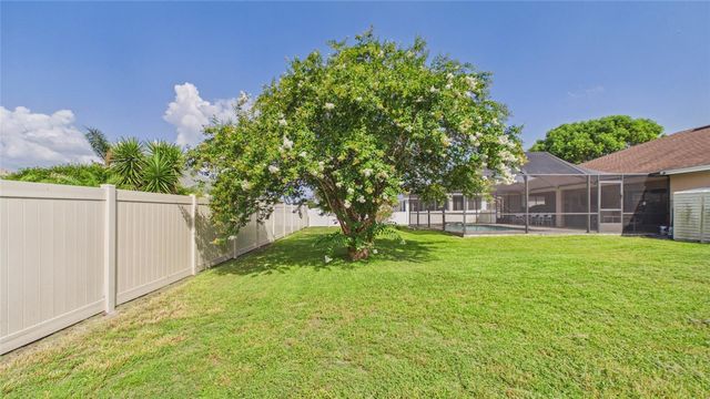 315 LANCEOLATE DRIVE, Winter Haven, FL 33880